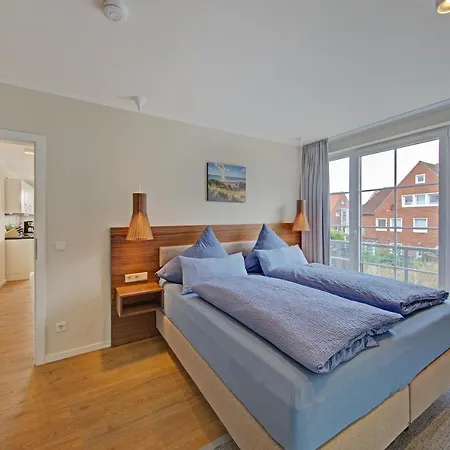 Endlich Theda Juist